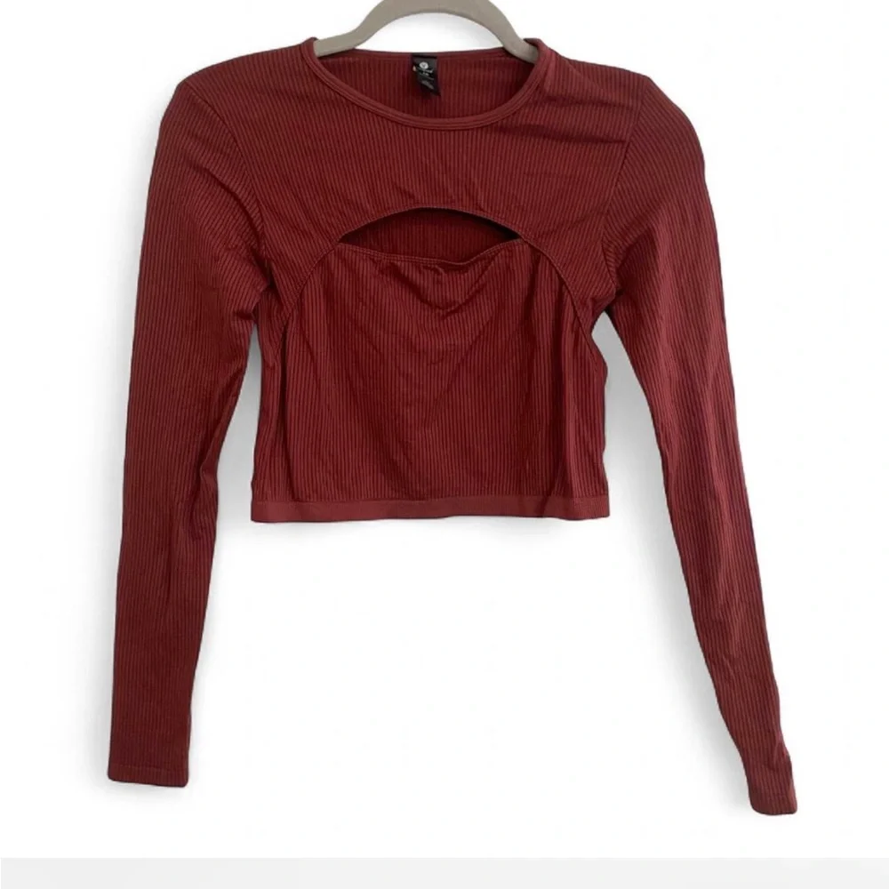 VELOCITY LONG SLEEVE RIBBED CROP TOP WORH CUT OUT RED BURGUNDY SIZE MEDIUM